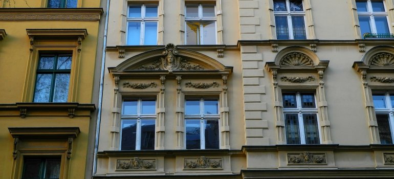 Frontansicht Mehrparteienhaus Frontansicht Mehrparteienhaus
