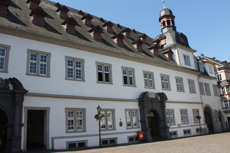 Rathaus Jesuitenplatz