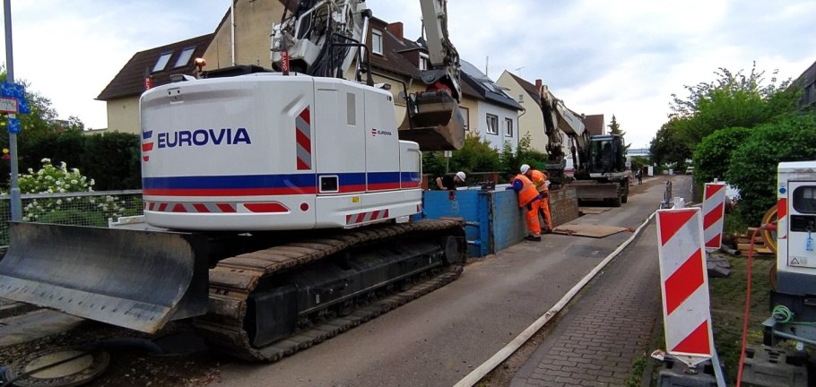 Der Kanalausbau im ersten Bauabschnitt nähert sich dem Ende. Der Kanalausbau im ersten Bauabschnitt nähert sich dem Ende.