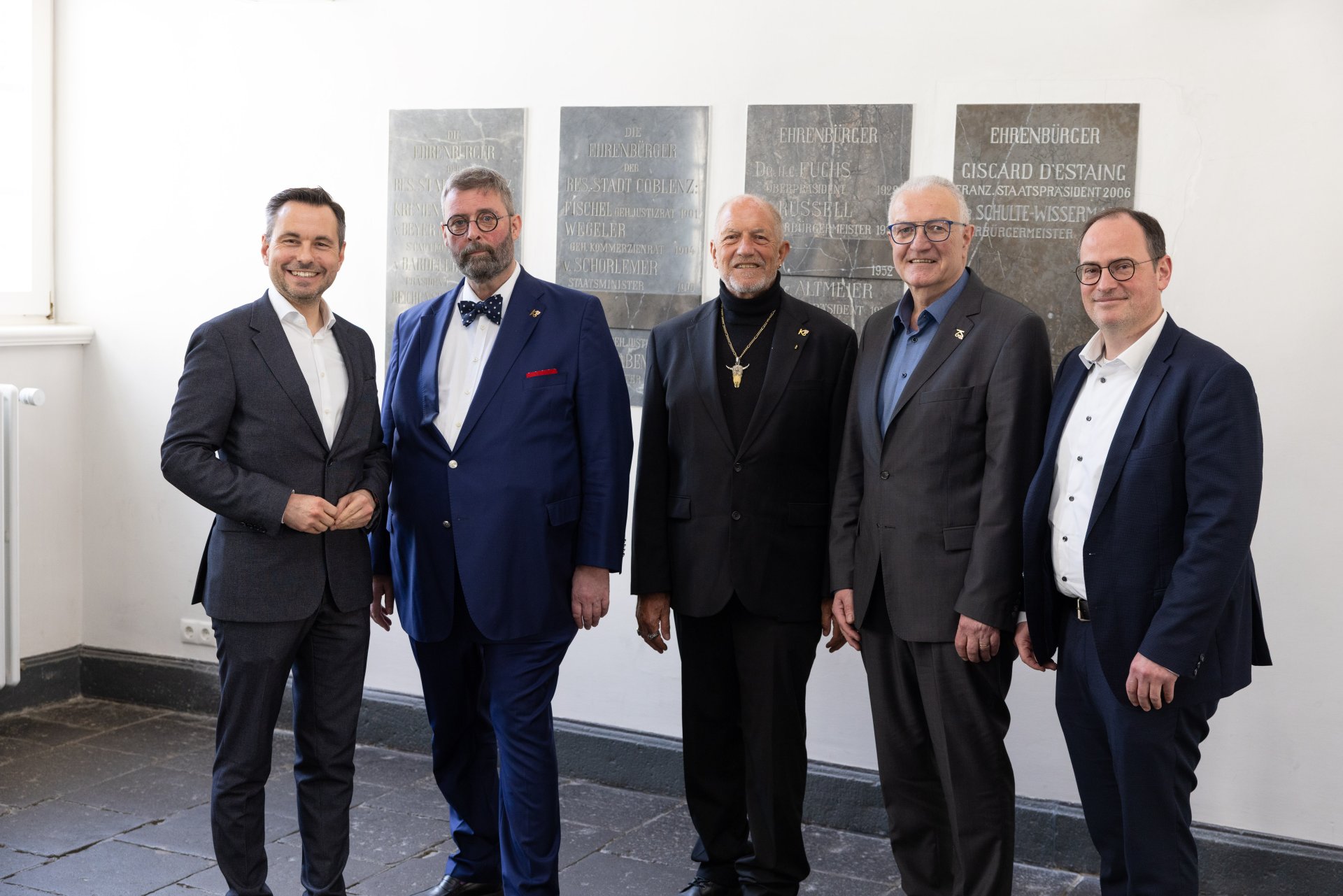 v.l.n.r.: Oberbürgermeister David Langner; Preisträger: Stefan Stillger, Michael Hamlett, Uwe Hüser; Kulturdezernent Ingo Schneider