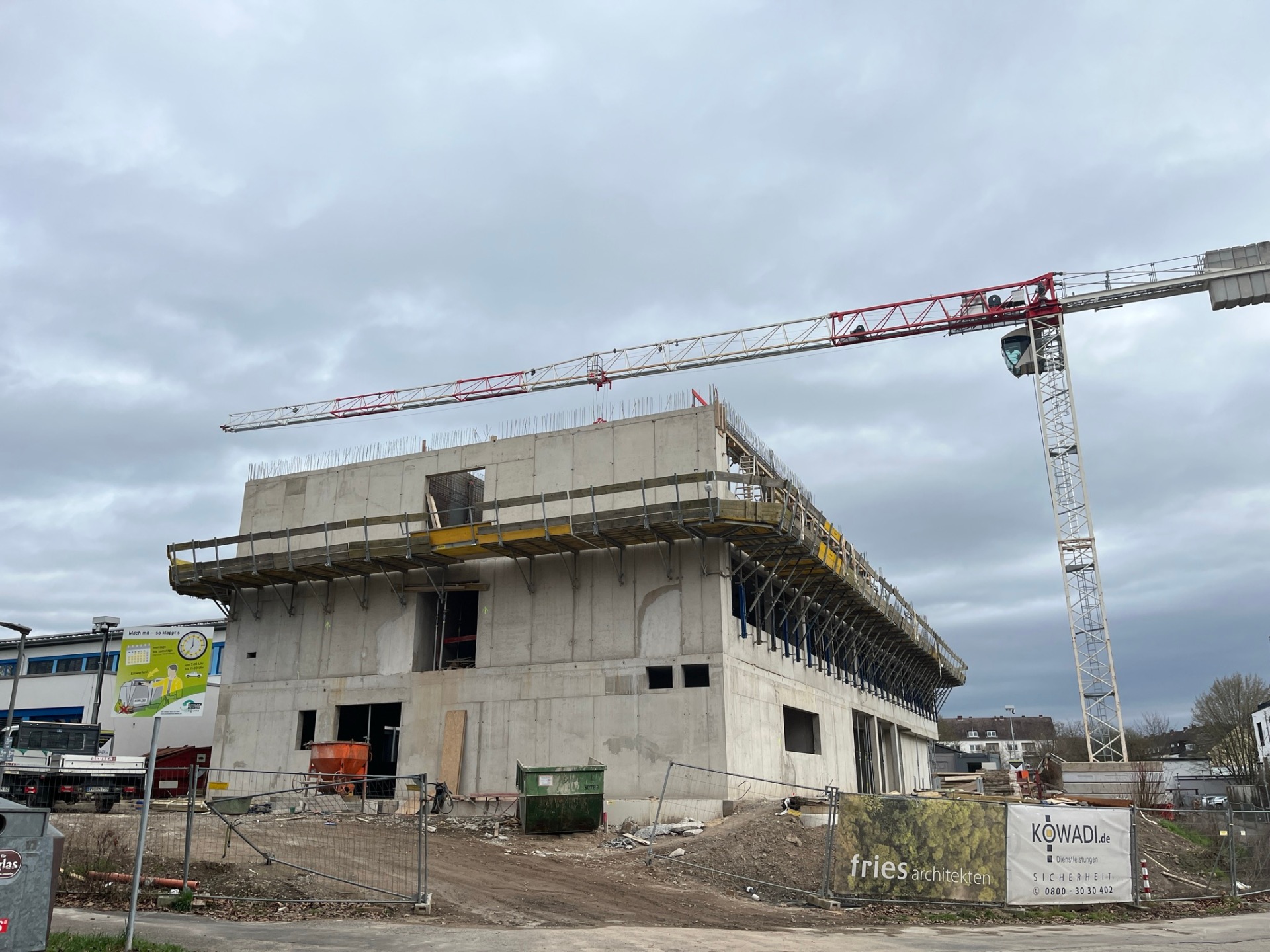 Der Erweiterungsbau der Goethe-Realschule plus im Rohbau. 