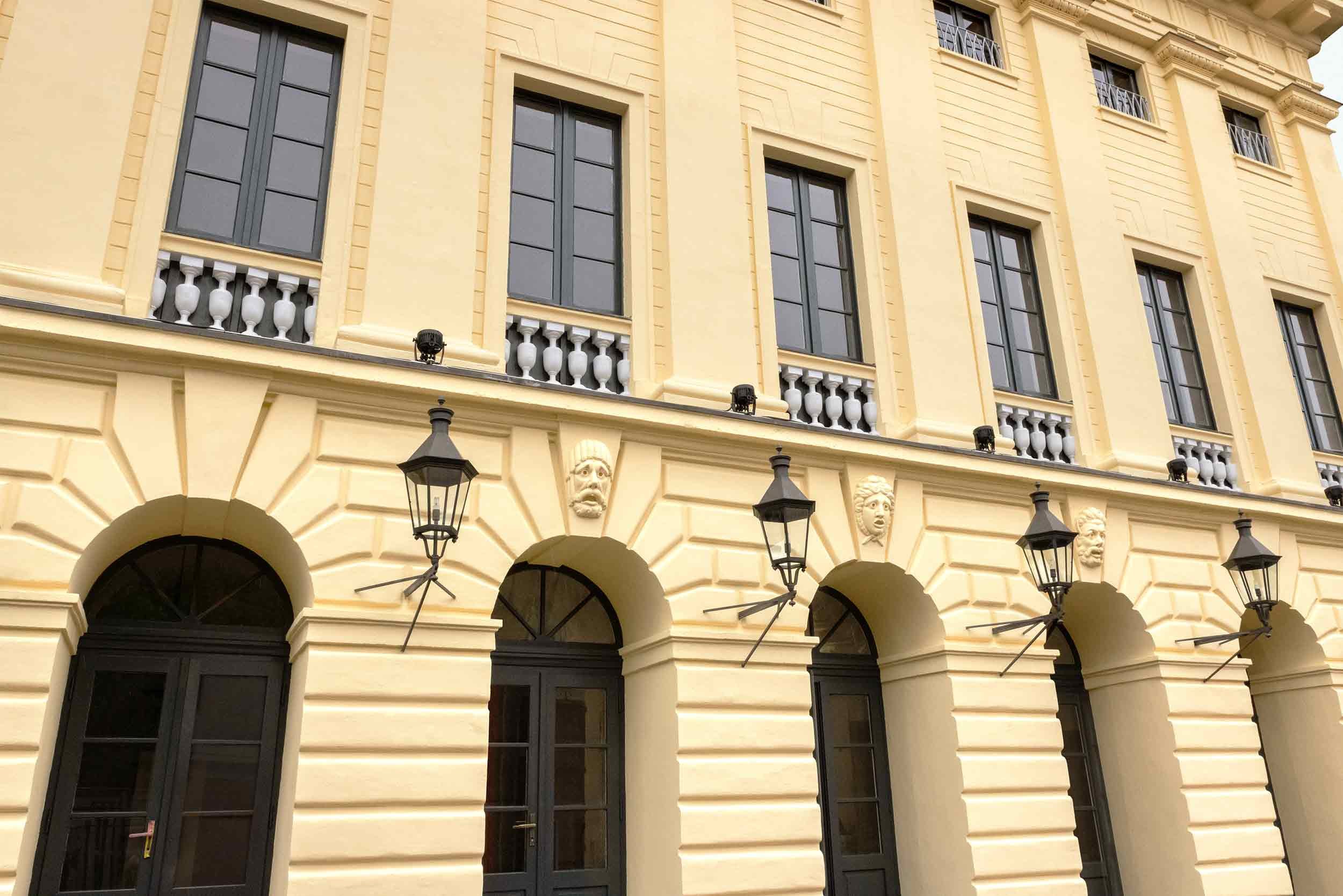 Fassade des Theaters Koblenz