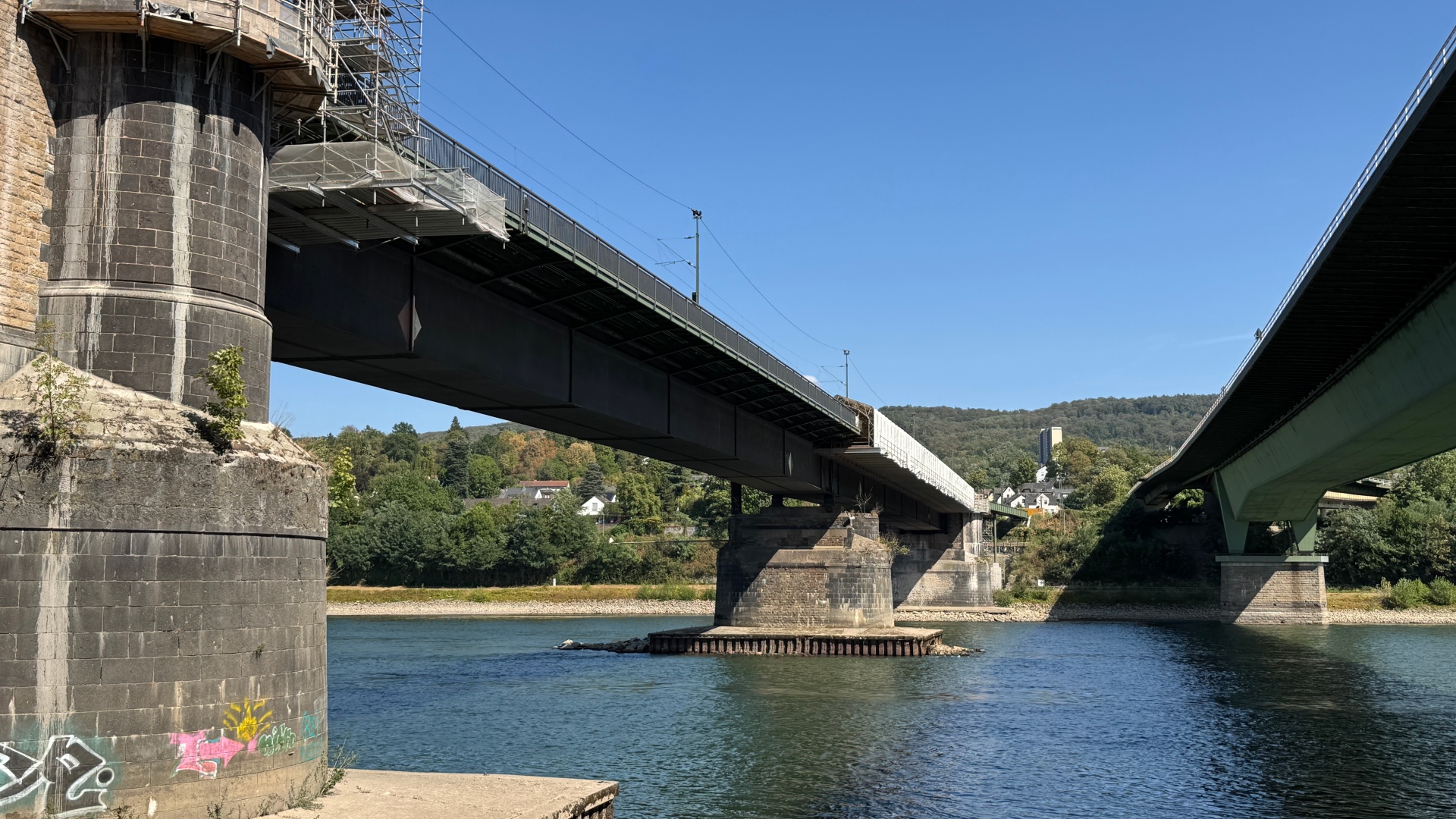 Wegen Arbeiten der Deutschen Bahn muss die Horchheimer Brücke für fünf Wochen gesperrt werden.