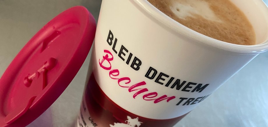 Koblenz-Mehrwegbecher mit Deckel Koblenz-Mehrwegbecher mit Deckel