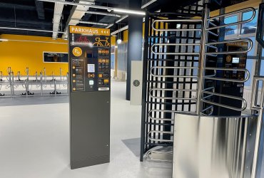 Fahrradparkhaus am Hauptbahnhof Innenterminal vor Eröffnung